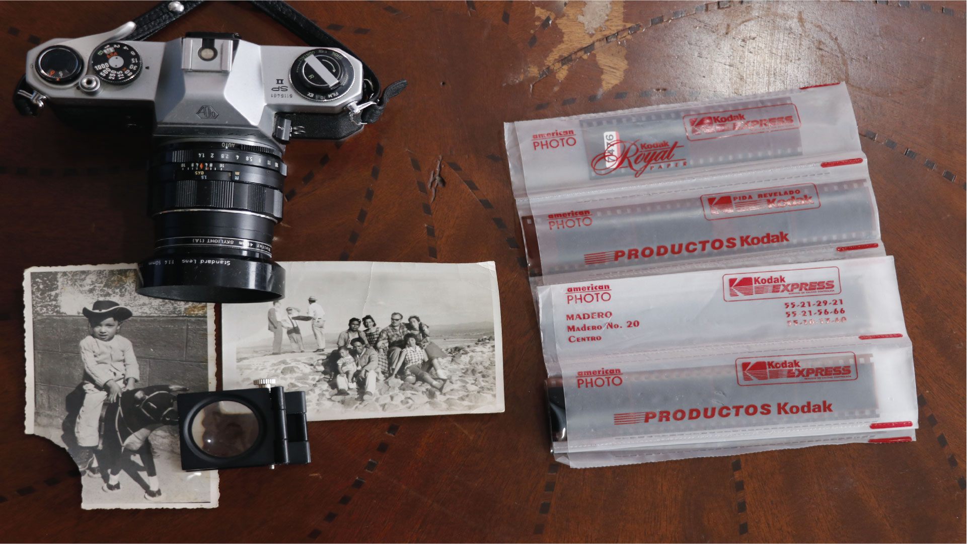 Cámara reflex con imágenes